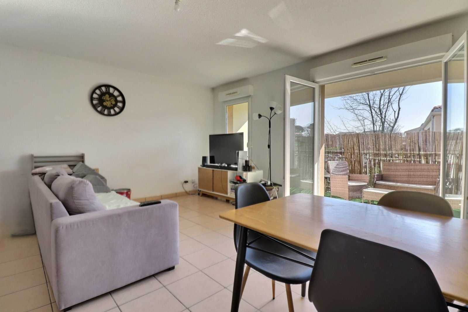 Image_2, Appartement, Saint-Quentin-de-Baron, ref :1549