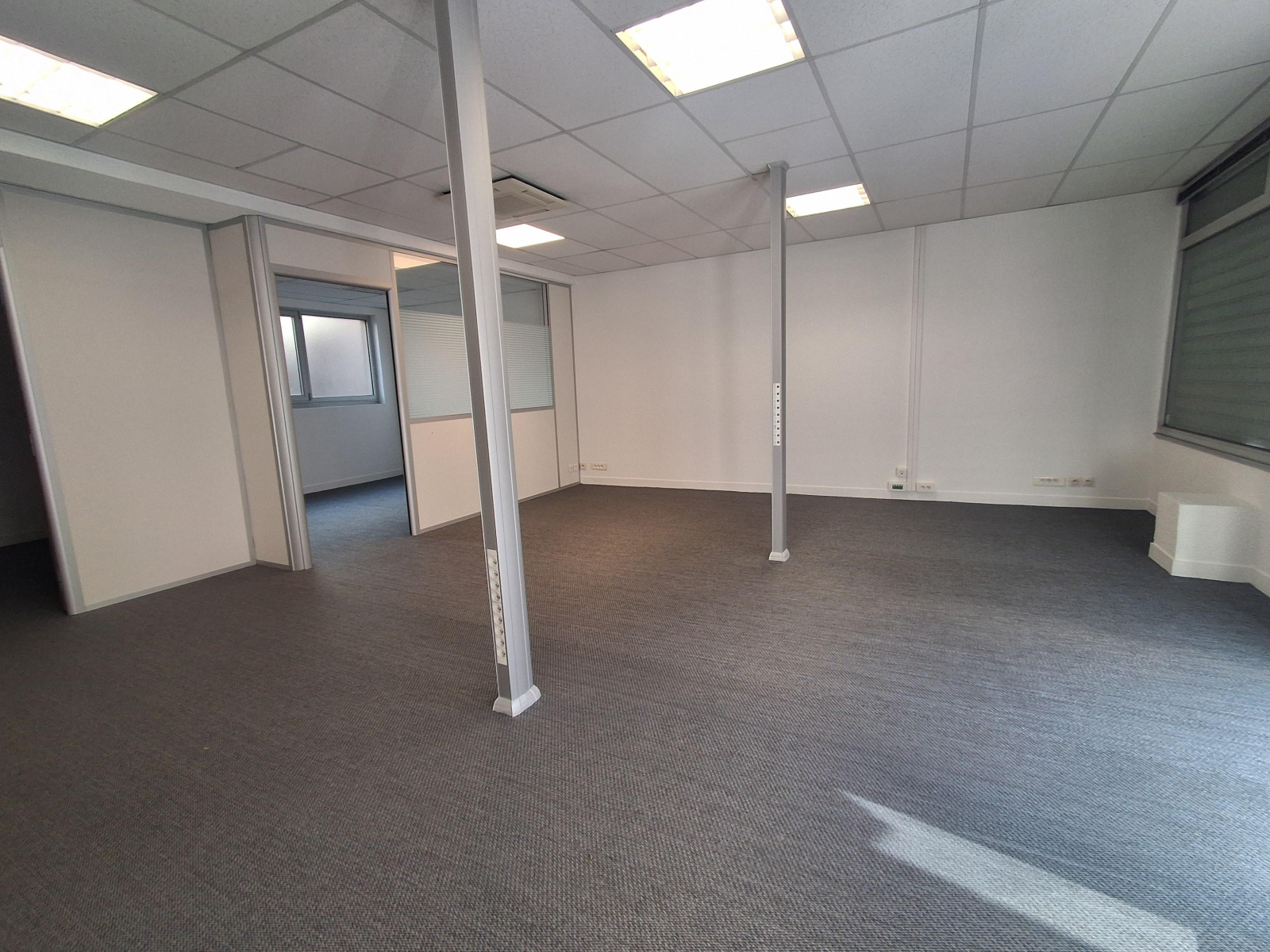 Image_1, Local commercial, Paris, ref :MVCO10000802