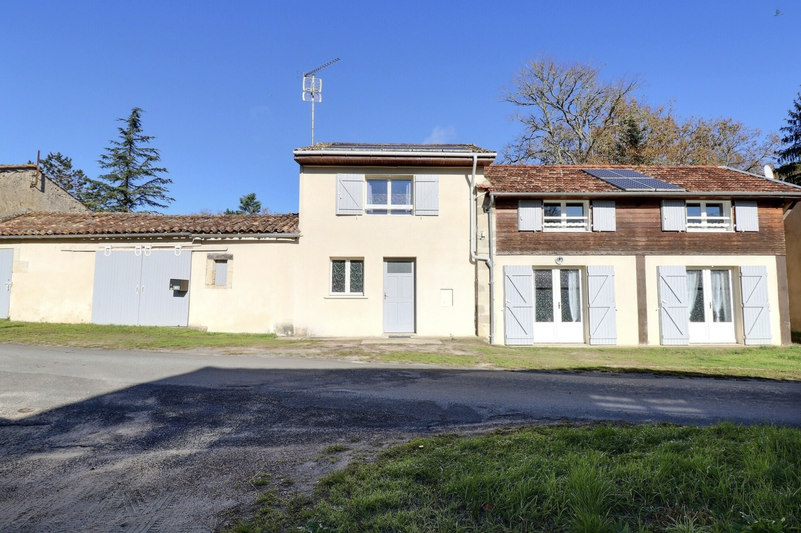 Image_11, Maison, Léogeats, ref :1760